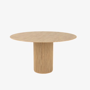 Moderni puinen pyöreä ruokapöytä luonnollisella jalustalla