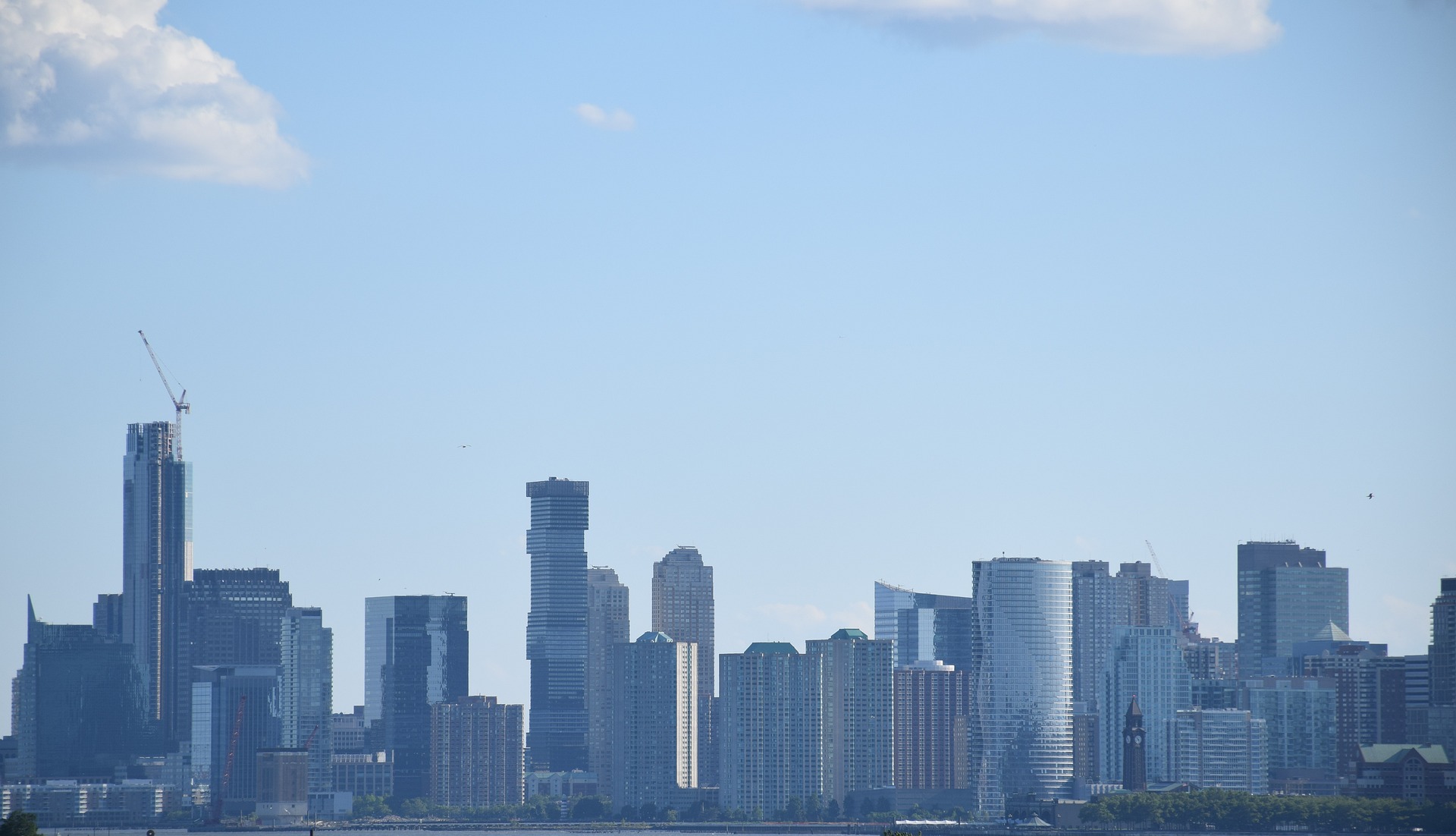 Huippuluokan räätälöityjen huonekalujen valmistusprosessin sisällä