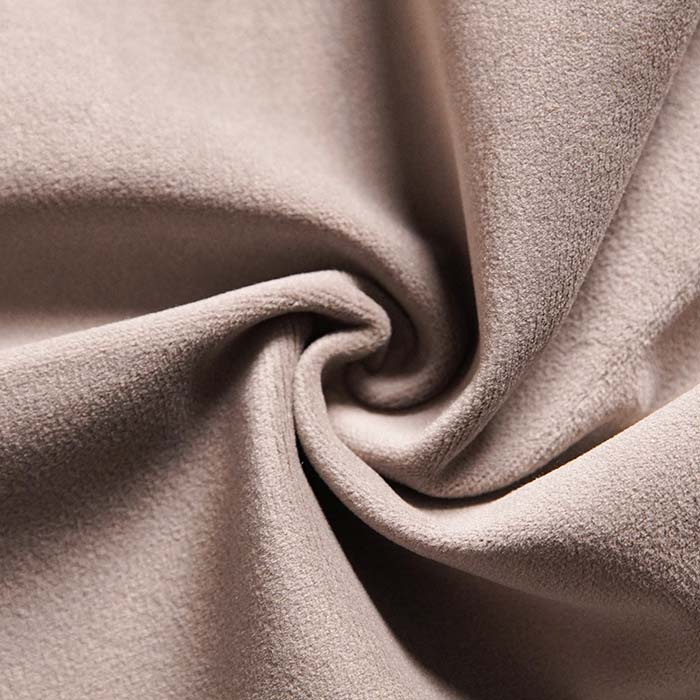 Kestävä ylellisyys: Kuinka ympäristöystävälliset materiaalit muuttavat huippuluokan huonekaluja